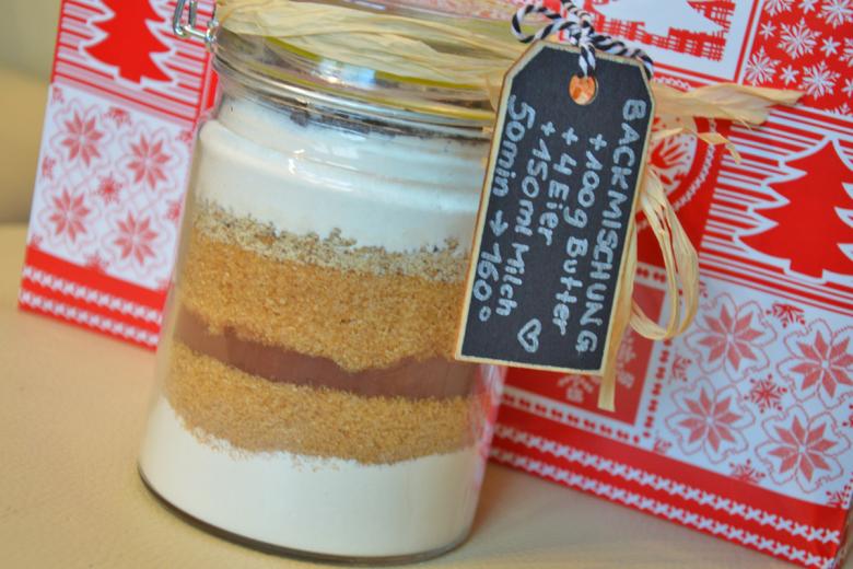 Backmischung im Glas