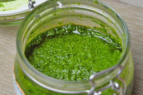Bärlauchpesto mit extra Knoblauch