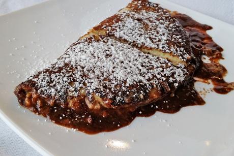 Süßes Omelette mit Nutella