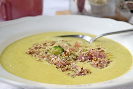 Pastinaken-Rosenkohl-Suppe