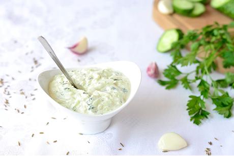Frischkäse-Kräuter-Dip