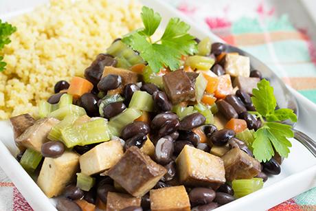 Tofu an schwarzen Bohnen