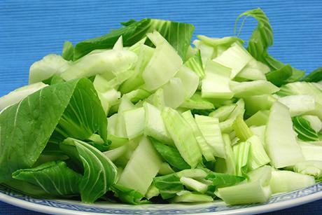 Salat mit Pak Choi