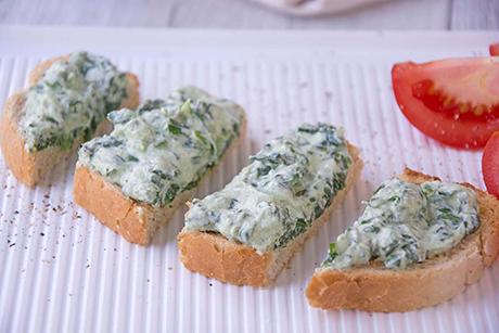 Feta-Spinat-Aufstrich