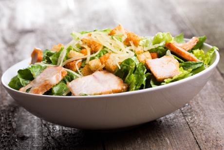 Caesar Salad mit Pouletfilet