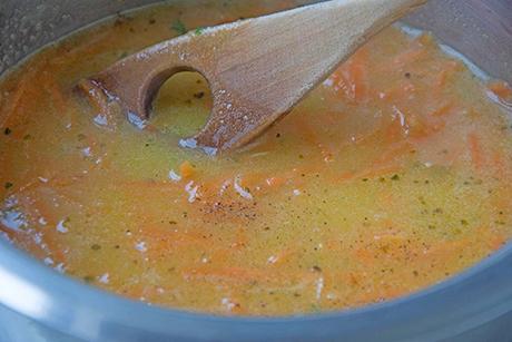 Rüebli-Knoblauch-Sauce