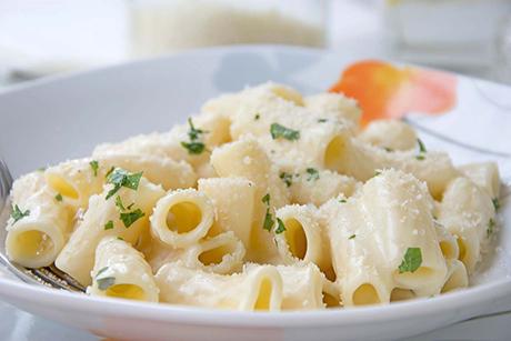 Zitronen-Käse-Sauce