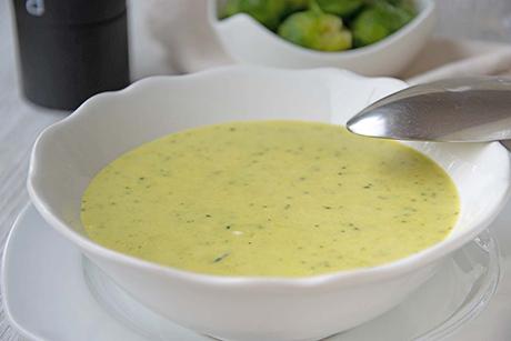 Rosenkohl-Cremesuppe