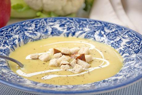 Blumenkohl-Apfel-Cremesuppe