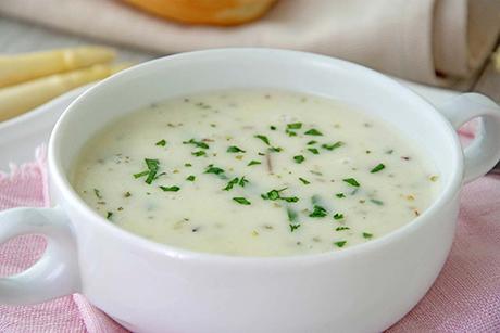 Spargel-Kerbel-Cremesuppe