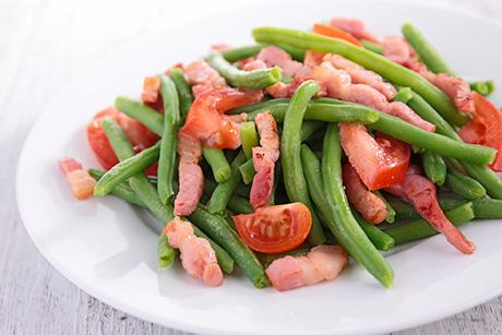 Grüner Bohnensalat mit Speck
