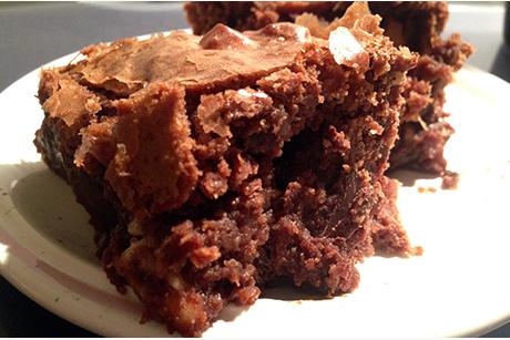 Schokoladenbrownies mit weichem Kern