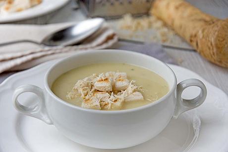Meerrettich-Brotsuppe