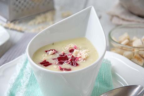 Cremesuppe mit Meerrettich