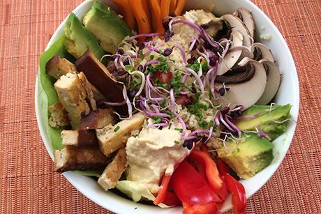 Buddha Bowl mit Tofu