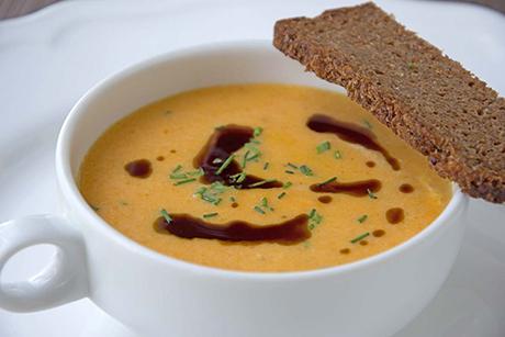 Kürbiscreme-Suppe