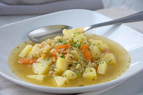 Berliner Löffelerbsensuppe