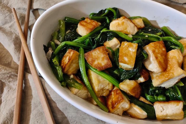 Scharfes Tofu-Pak-Choi