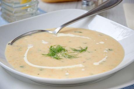 Gelbe Linsensuppe