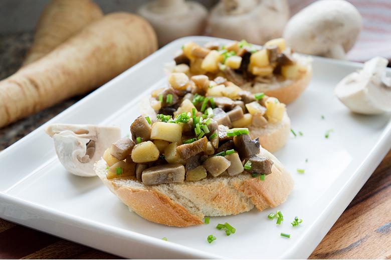 Pilz-Pastinaken-Crostini