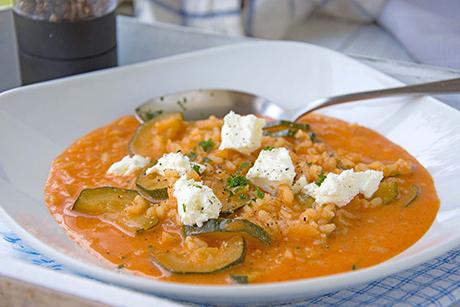 Reissuppe mit Zucchetti