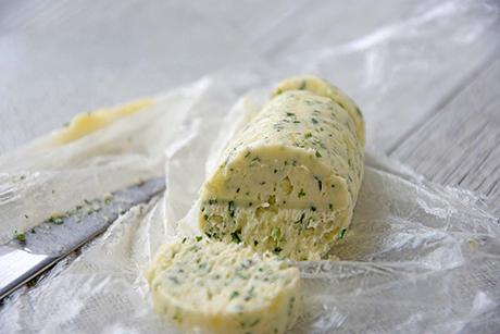 Vegane Kräuterbutter