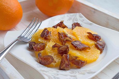Orangensalat mit Datteln