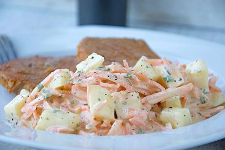 Rüeblisalat mit Ananas