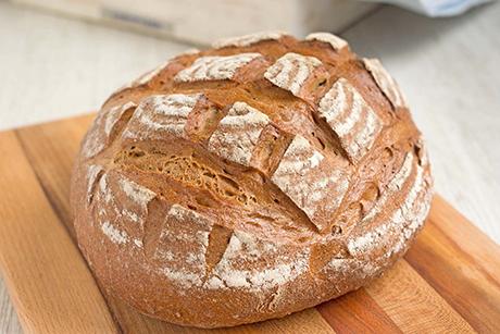 Bauernbrot mit Sauerteig