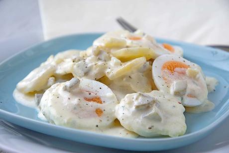 Kartoffelsalat mit Apfel