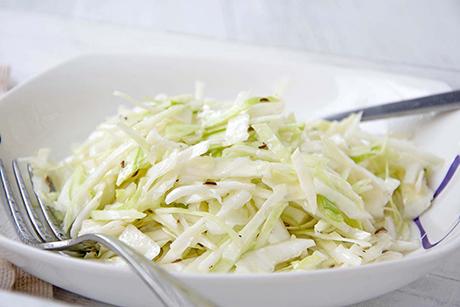 Krautsalat mit Kümmel