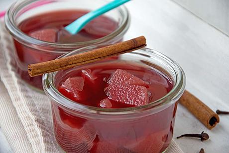 Birnenkompott mit Rotwein