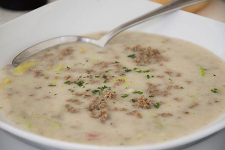 Käsesuppe mit Frischkäse