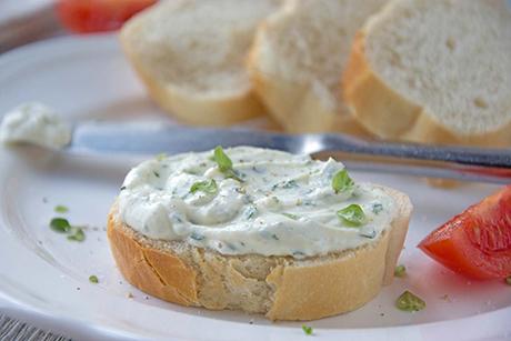 Aufstrich mit Schafskäse