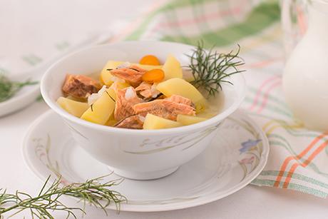 Scharfe Fischsuppe
