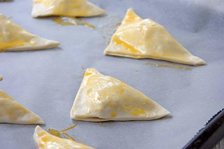 Gefüllter Blätterteig mit Feta