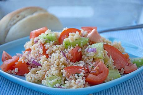 Couscous Salat mit Minze