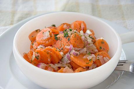 Gekochter Rüeblisalat